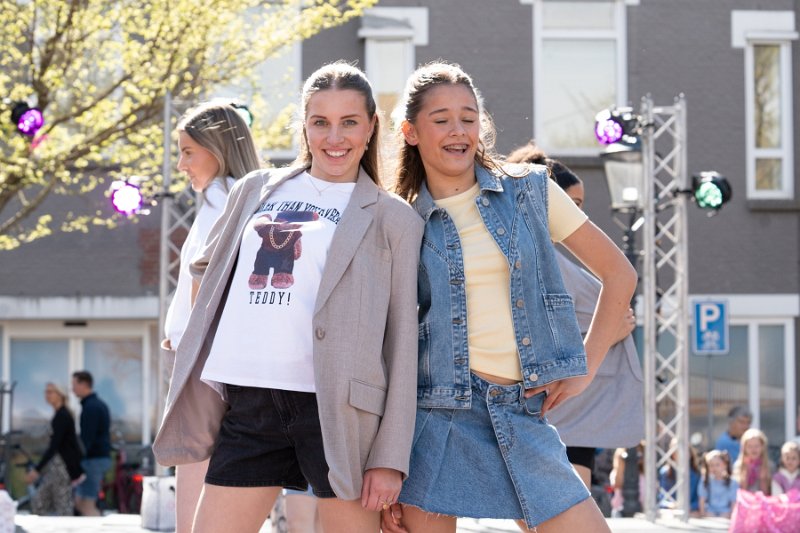 Modeshow 339_.jpg